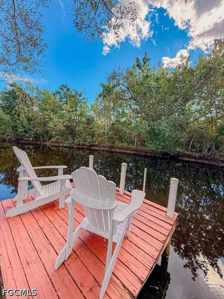 4 bedroom SingleFamilyResidence at 89 Glenmont Dr W, North Fort Myers, North Fort Myers — photo 2