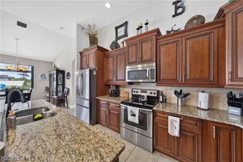 2315 NW 38th Ave, Cape Coral FL - photo 13 of 48