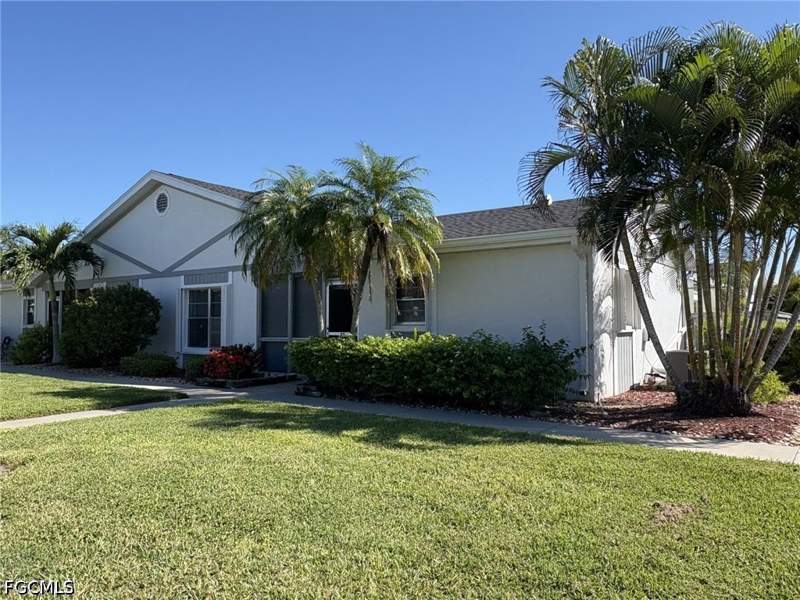 2 bedroom Attached at 1303 Sandtrap Dr, Myerlee Gardens Condo, Fort Myers — photo 2