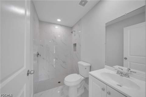 3302 39th St W, Lehigh Acres FL - photo 6 of 9