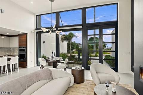 2608 SW 20th Ave, Cape Coral FL - photo 12 of 69