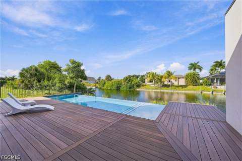 2608 SW 20th Ave, Cape Coral FL - photo 7 of 69