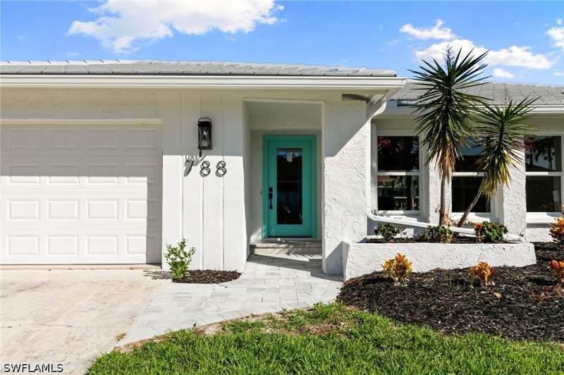 4 bedroom SingleFamilyResidence at 788 Sea Ct, Marco Island, Marco Island — photo 2