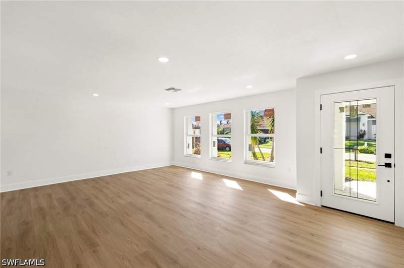 4 bedroom SingleFamilyResidence at 788 Sea Ct, Marco Island, Marco Island — photo 3