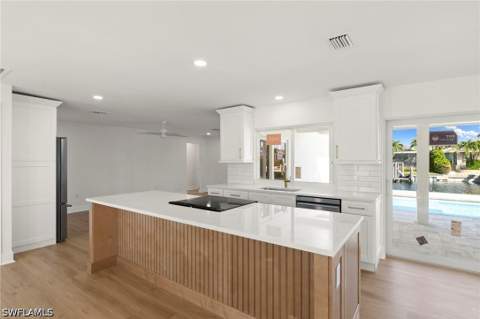 788 Sea Ct, Marco Island FL - photo 8 of 50