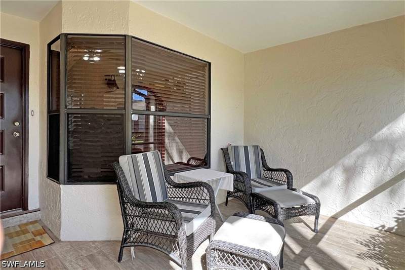 2 bedroom Attached at 10731 William Ct 1801, Regent Park, Naples — photo 2