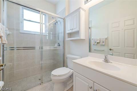 9274 Palm Island Cir, North Fort Myers FL - photo 19 of 40