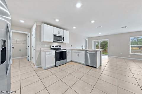 2819 43rd St W, Lehigh Acres FL - photo 6 of 35
