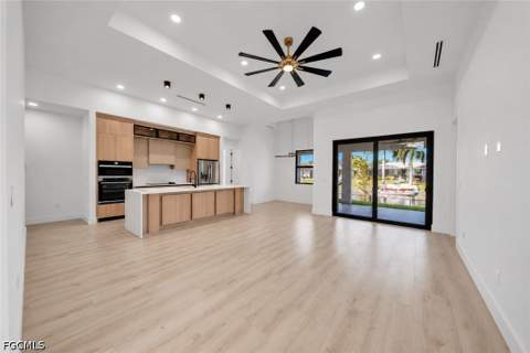 609 SE 2nd St, Cape Coral FL - photo 9 of 46