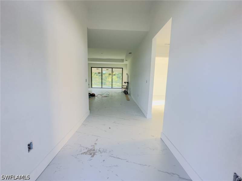 5 bedroom SingleFamilyResidence at 3100 Nora Ave S, Lehigh Acres, Lehigh Acres — photo 2
