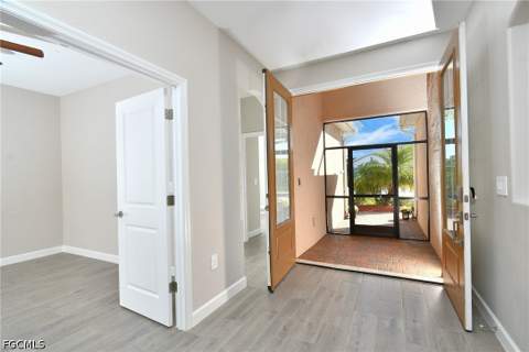 3525 Stormy Creek Ln, Alva FL - photo 7 of 33