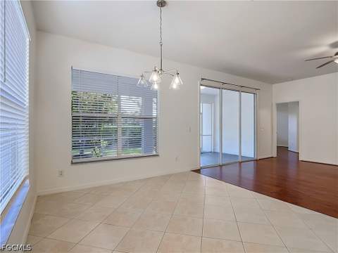 208 Stanhope Cir, Naples FL - photo 10 of 44