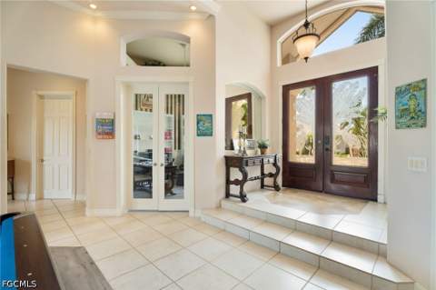 1523 Hermitage Ln, Cape Coral FL - photo 8 of 39