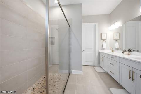 8596 Maggiore Ct, Naples FL - photo 11 of 18