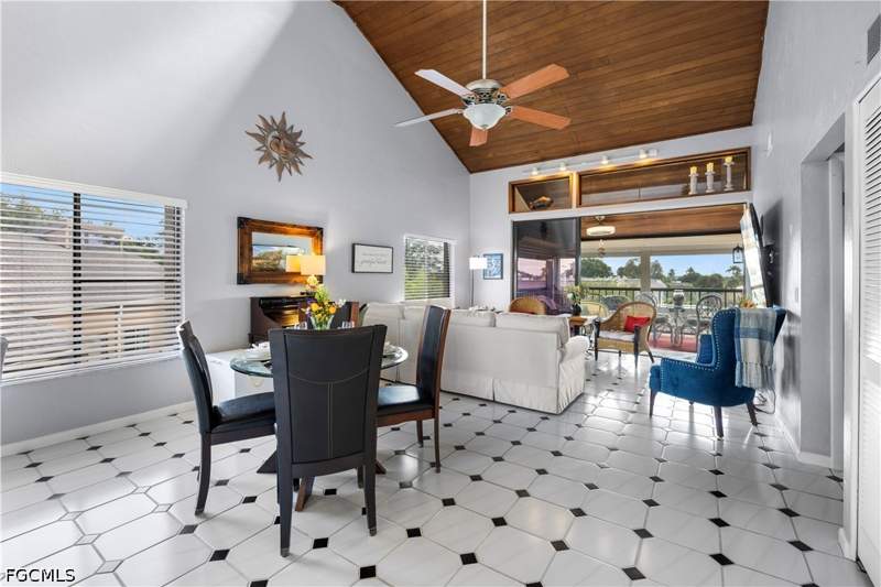 2 bedroom Condominium at 2065 W Lakeview Blvd 5, Lakeside At Lochmoor Condo, North Fort Myers — photo 4
