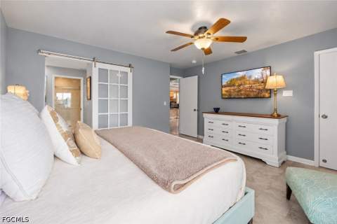 2065 W Lakeview Blvd 5, North Fort Myers FL - photo 6 of 35