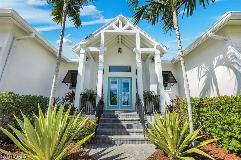 4 bedroom SingleFamilyResidence at 424 Driftwood Ct, Marco Island, Marco Island — photo 3
