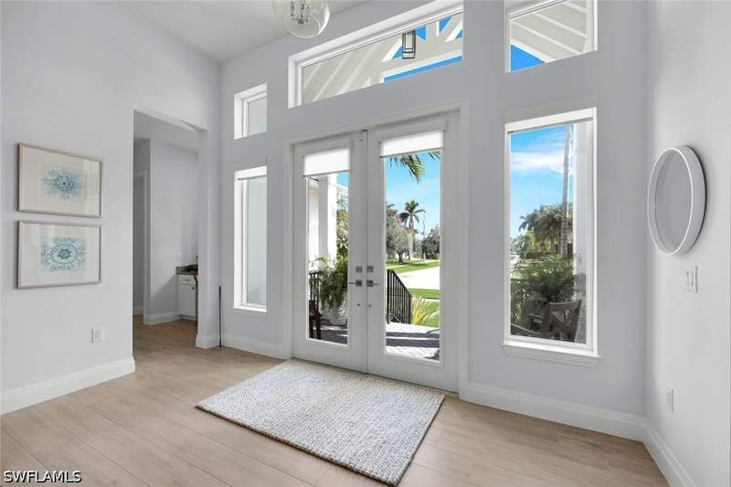 4 bedroom SingleFamilyResidence at 424 Driftwood Ct, Marco Island, Marco Island — photo 4