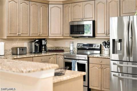 971 Tivoli Ct N, Naples FL - photo 9 of 45