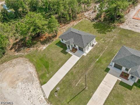 904 Wabasso Ct, Lehigh Acres FL - photo 16 of 16