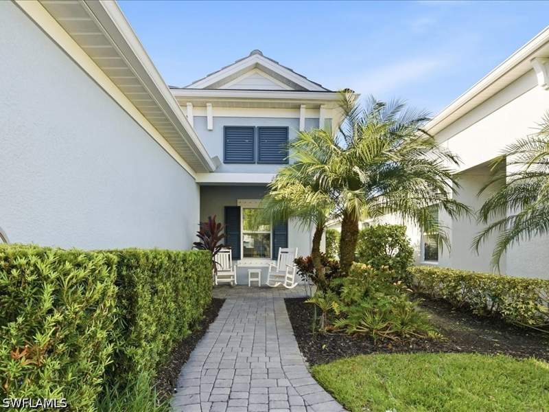 2 bedroom Attached at 2146 Marquesa Cir, Marquesa Isles Of Naples, Naples — photo 2