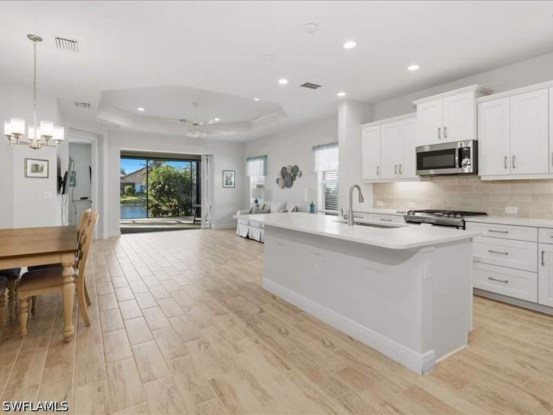 2 bedroom Attached at 2146 Marquesa Cir, Marquesa Isles Of Naples, Naples — photo 5