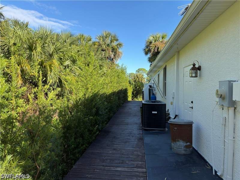 3 bedroom SingleFamilyResidence at 2961 20th Ave NE, Golden Gate Estates, Naples — photo 3