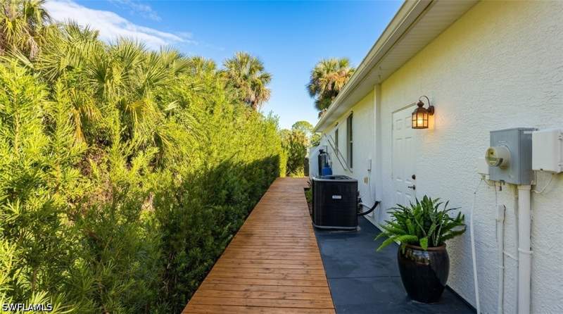 3 bedroom SingleFamilyResidence at 2961 20th Ave NE, Golden Gate Estates, Naples — photo 4