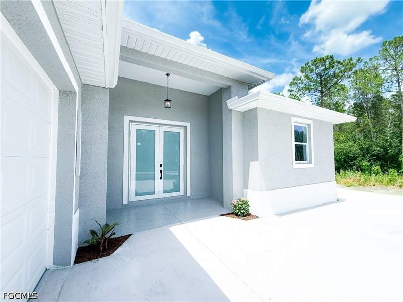 3 bedroom SingleFamilyResidence at 529 Knapp St, Lehigh Acres, Lehigh Acres — photo 3