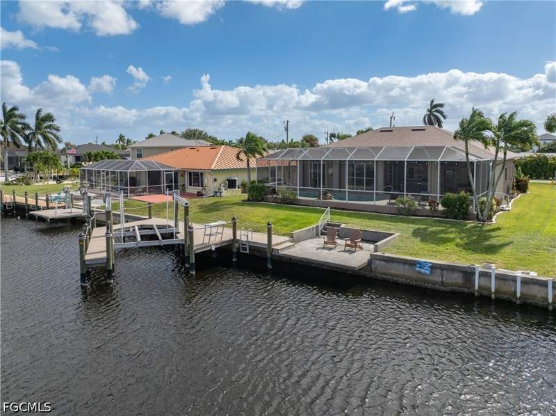3 bedroom SingleFamilyResidence at 17542 Corallina Dr, Matlacha Isles, Matlacha Isles — photo 3