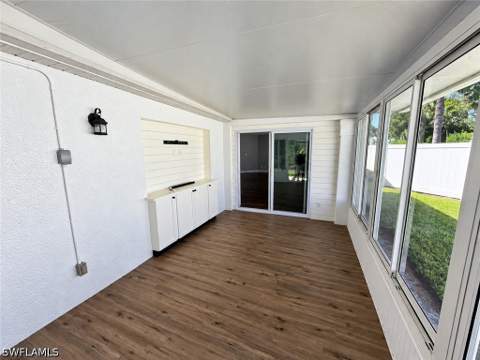 1231 Silverstrand Dr, Naples FL - photo 10 of 13