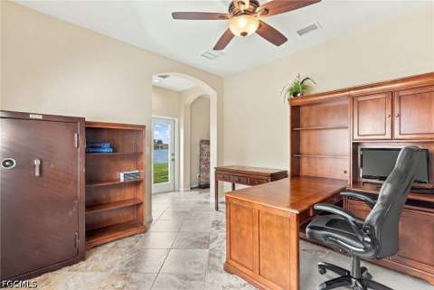 2815 Via Piazza Loop, Fort Myers FL - photo 15 of 39