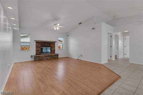 1697 Lakeside Ter, North Fort Myers FL - photo 12 of 45