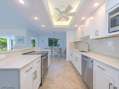 1930 Gulf Shore Blvd N D101, Naples FL - photo 6 of 15