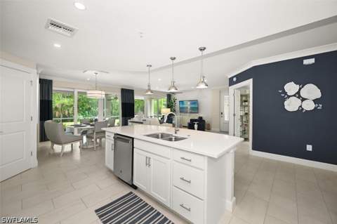 172 Indies Dr E 102, Naples FL - photo 6 of 43