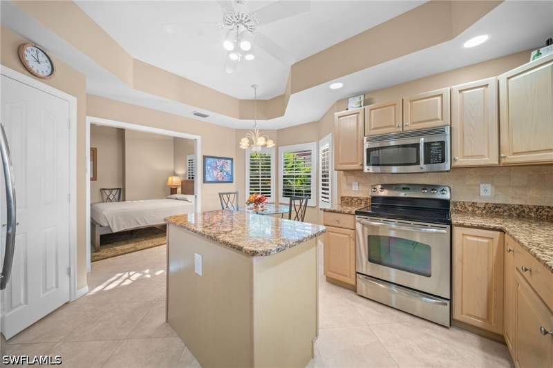 2 bedroom Condominium at 6170 Reserve Cir 101, Clubside Reserve, Naples — photo 5