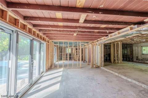1630 Chesapeake Ave, Naples FL - photo 11 of 31