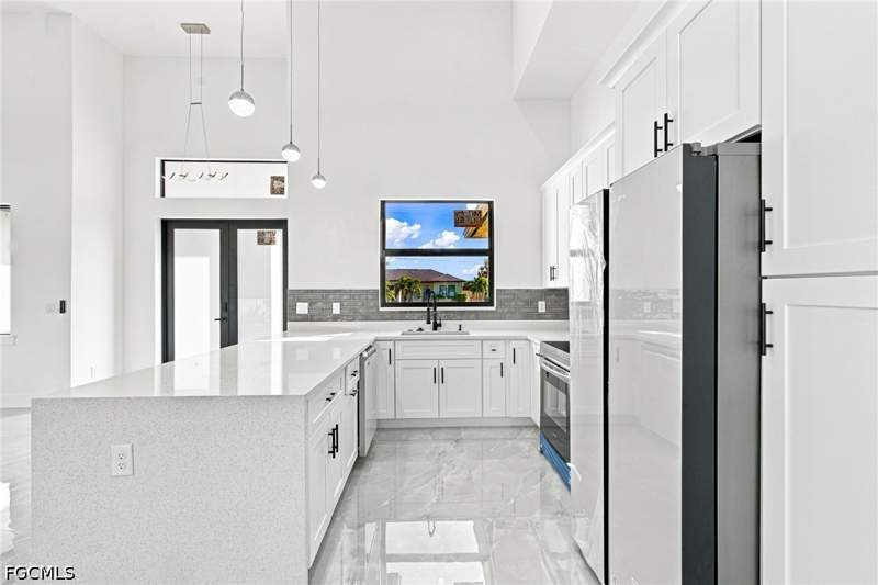3 bedroom SingleFamilyResidence at 2826 NW 42nd Ave, Cape Coral, Cape Coral — photo 5