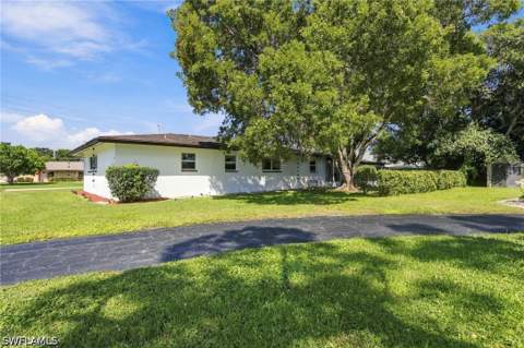 172 Coral Vine Dr, Naples FL - photo 8 of 50