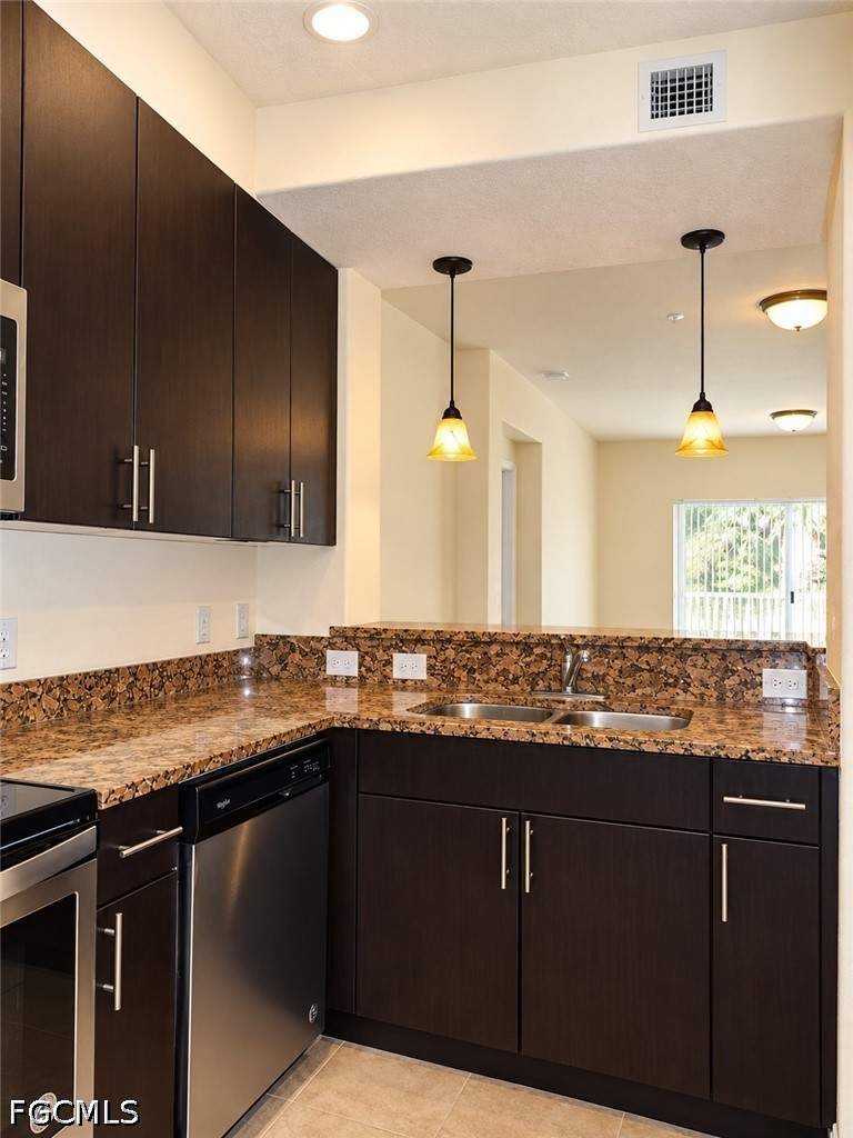3 bedroom Condominium at 13170 Bella Casa Cir 296, Bella Casa, Fort Myers — photo 5