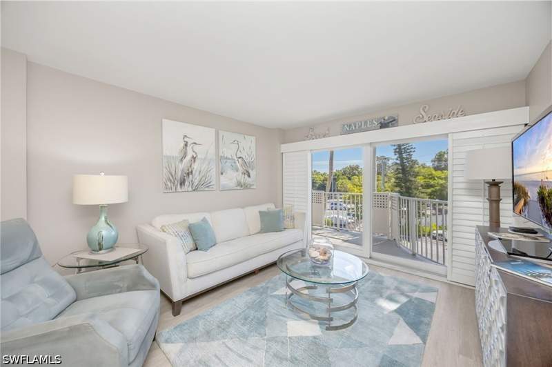 2 bedroom Condominium at 1300 Gulf Shore Blvd N 307, Del Mar, Naples — photo 4