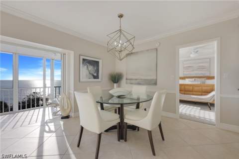 3401 Gulf Shore Blvd N 605, Naples FL - photo 15 of 33