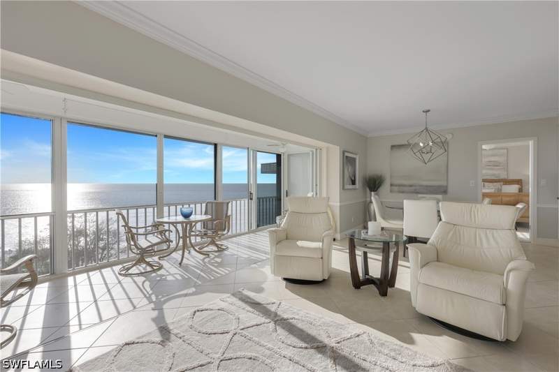 2 bedroom Condominium at 3401 Gulf Shore Blvd N 605, Regency Towers, Naples — photo 3