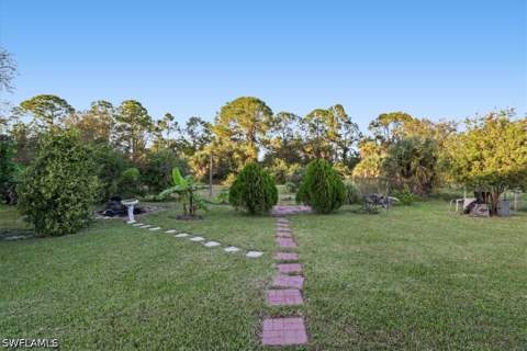 1063 Lilac St E, Lehigh Acres FL - photo 23 of 35