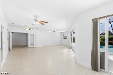 4418 SE 12th Ave, Cape Coral FL - photo 15 of 38