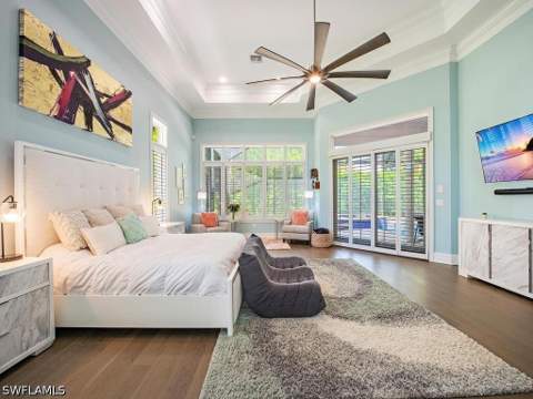 712 Saint Georges Ct, Naples FL - photo 6 of 17