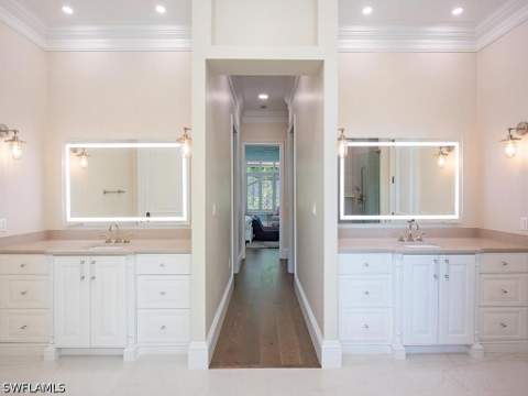 712 Saint Georges Ct, Naples FL - photo 7 of 17