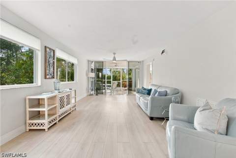 270 Naples Cove Dr 3101, Naples FL - photo 17 of 27