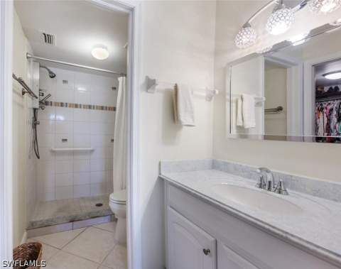 4564 Andover Way 103D, Naples FL - photo 16 of 44