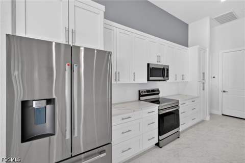 407 SW 29th Pl, Cape Coral FL - photo 12 of 45